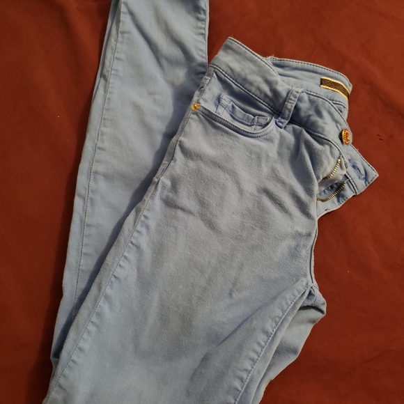★ 3 for $10 ★ Baby Blue Jeans - Picture 1 of 5
